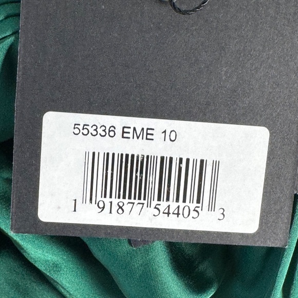 Ieena X Mac Duggal NWT Emerald Satin One Sleeved Cocktail Dress Sz 10 - Picture 13 of 13